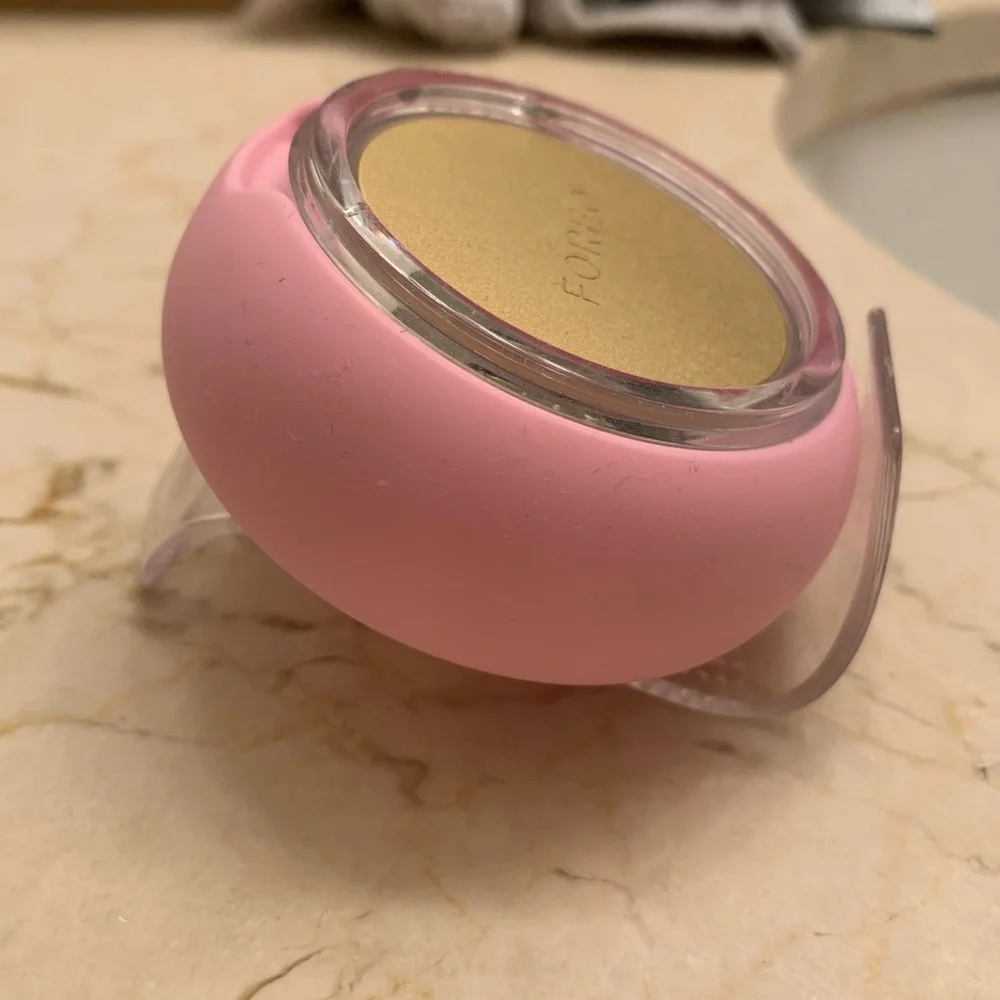 FOREO Facial Cleansing Device
